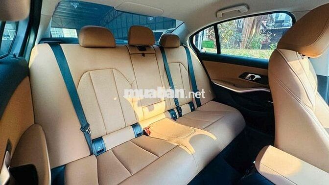 BMW 320i SPORTLINE LCI 2024 Trắng 15.000km