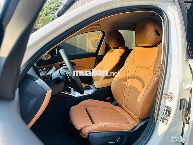 BMW 320i SPORTLINE LCI 2024 Trắng 15.000km