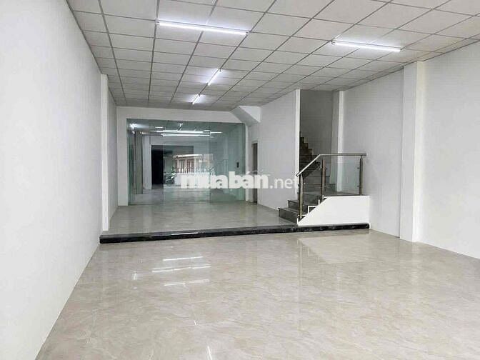 CHO THUÊ NHÀ MẶT TIỀN CMT8, QUẬN 3 – VỊ TRÍ NHẬN DIỆN THƯƠNG HIỆU TỐT