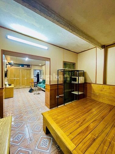 - Bán căn hộ tập thể Trường Chinh, Thanh Xuân, siêu đẹp. 30m2, 4.05 tỷ
