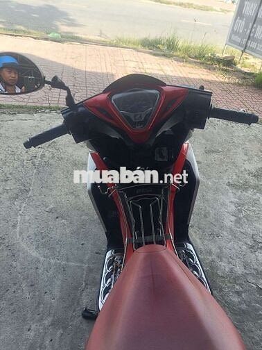 Honda Air Blade Thể thao Đỏ, trắng, đen