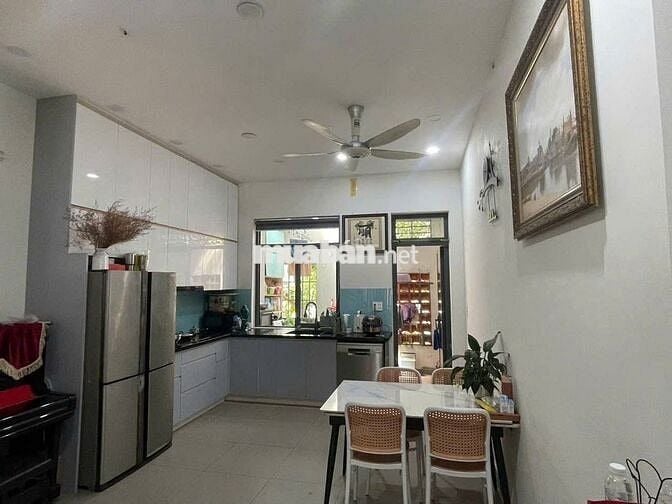NHÀ 4PN, 5WC FULL NỘI THẤT – NGÔ CHÍ QUỐC, BÌNH CHIỂU