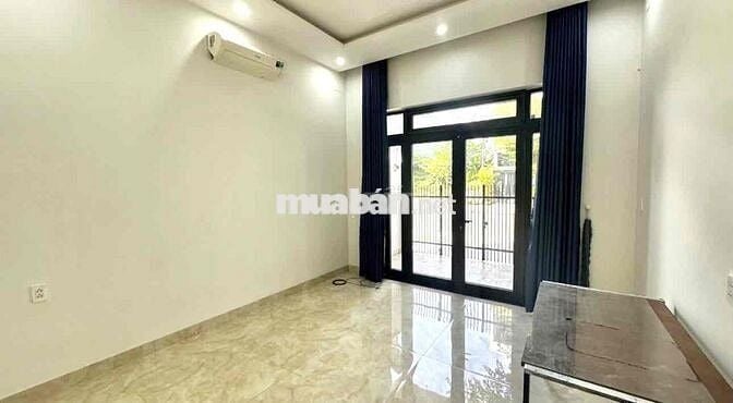 CHO THUÊ NHÀ 3 TẦNG ĐƯỜNG HÓI KIỂNG 12 -LÔ GÓC 2MT GẦN CẦU TRUNG LƯƠNG