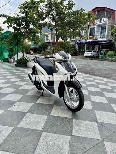 Honda SH125 ABS 2026 Trắng đen