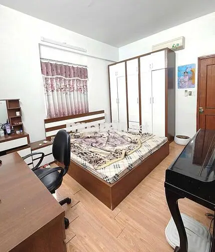 BÁN CHUNG CƯ BA HÀNG A, 282 LĨNH NAM 98M2, 3P NGỦ, 2 VS. HƠN 5 TỶ