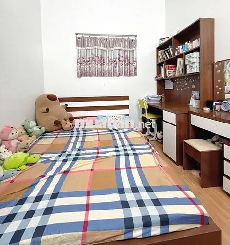 BÁN CHUNG CƯ BA HÀNG A, 282 LĨNH NAM 98M2, 3P NGỦ, 2 VS. HƠN 5 TỶ