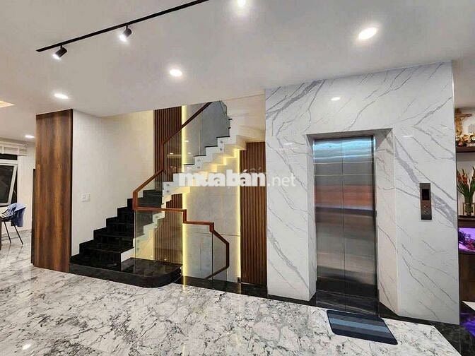 Cho Thuê Biệt Thự 7x20m The Peak Nguyễn Lương Bằng Quận 7