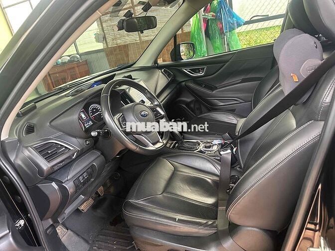 Subaru Forester 2023 Đen 73670 km