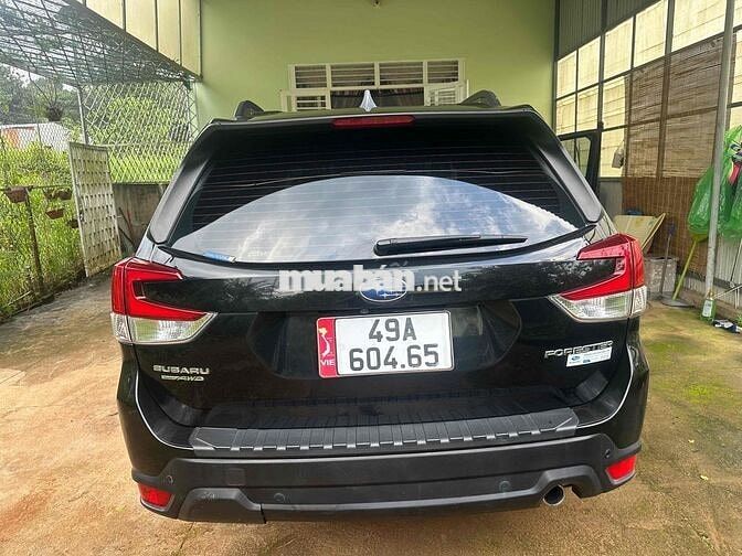 Subaru Forester 2023 Đen 73670 km
