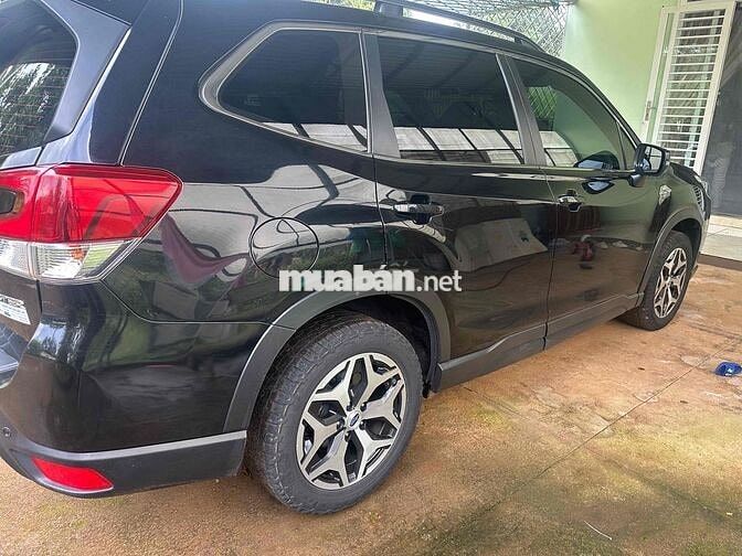 Subaru Forester 2023 Đen 73670 km