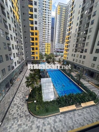 Căn góc 2PN - 2WC view nội khu hồ bơi công viên tại Bcons Emerald