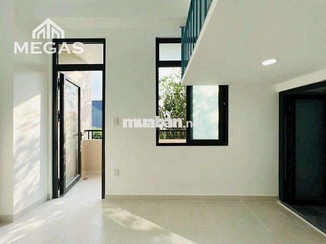 DUPLEX BAN CÔNG MỚI XÂY GIÁP TÂN PHÚ 