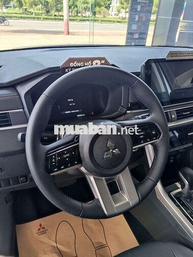 Mitsubishi Xpander Premium 2026 Trắng