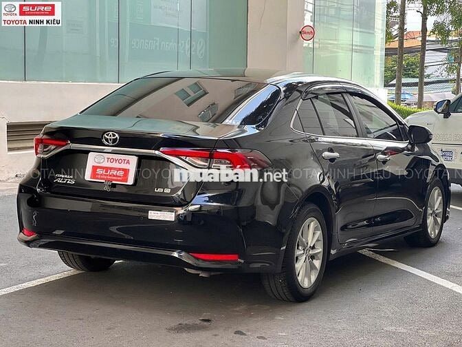 Toyota Altis 1.8G 2022 Đen 29.000 km