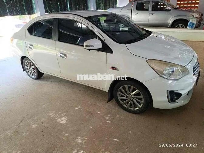 Mitsubishi Attrage 2015 nhập thái 1.2MT chính chủ