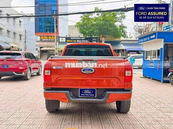 Ford Ranger XLS AT 4x2 2024 Đỏ Cam