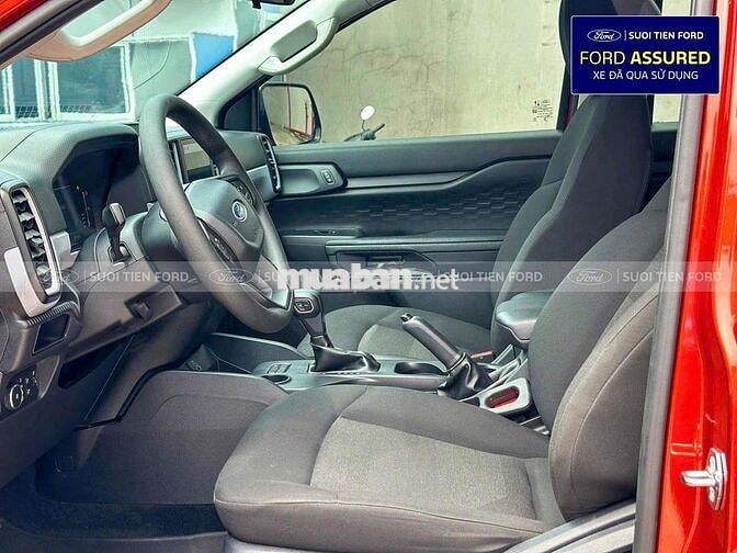 Ford Ranger XLS AT 4x2 2024 Đỏ Cam