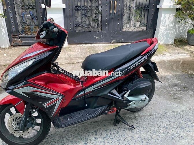 Honda Air Blade Đỏ đen
