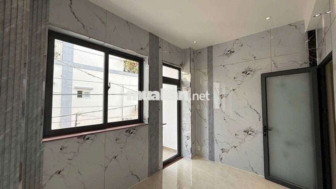 Cho thuê nguyên căn Mới Đẹp, 4pn , hẻm xe hơi, Lê Văn Thọ p11 Gò vấp 