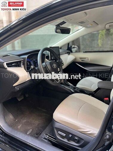 Toyota Altis 1.8G 2022 Đen 29.000 km