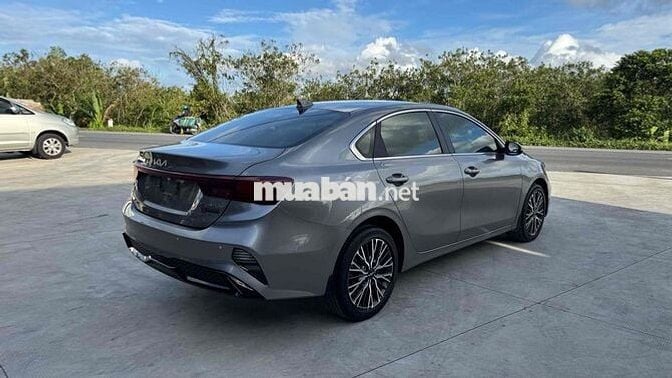 Kia K3 Premium 1.6 AT 2022 Xám xe không lỗi