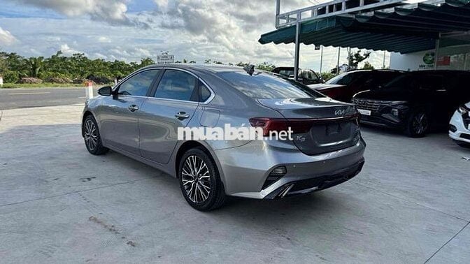 Kia K3 Premium 1.6 AT 2022 Xám xe không lỗi