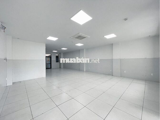  Chính Chủ Cho Thuê Văn Phòng 95M² , Giá Chỉ 14Tr - Vạn Phúc City