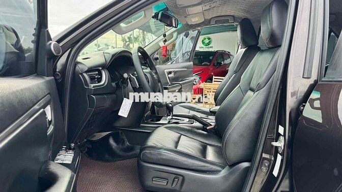 Toyota Fortuner 2022 2.4L 4x2 AT máy dầu tự động