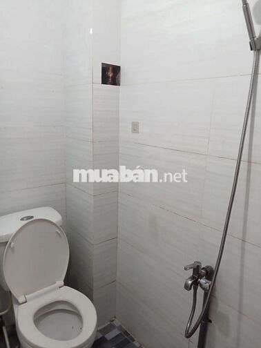 cho thuê hẻm xe hơi đường Lê Quang Định