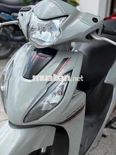 Honda Vision 2025 Xám Xi Măng 2.900km