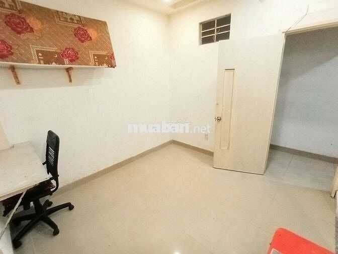 PHÒNG TRỌ 14M2  GẦN AEON TÂN PHÚ GIÁ 1TR8 ( PHÒNG TRỐNG ) 