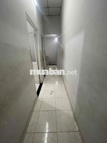 Nhà Nguyên căn 4pn,1 mặt bằng ,70m2 hẻm xe tải thông