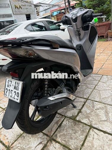 Honda SH 125i CBS 2018 Bạc Chính chủ Biển 67AH