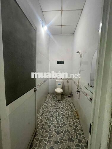 Nhà Nguyên căn 4pn,1 mặt bằng ,70m2 hẻm xe tải thông