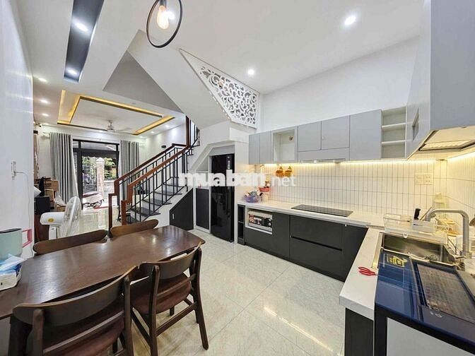 584 ✨ 🏡 CHO THUÊ NHÀ 3 TẦNG K53 ĐƯỜNG 2 THÁNG 9