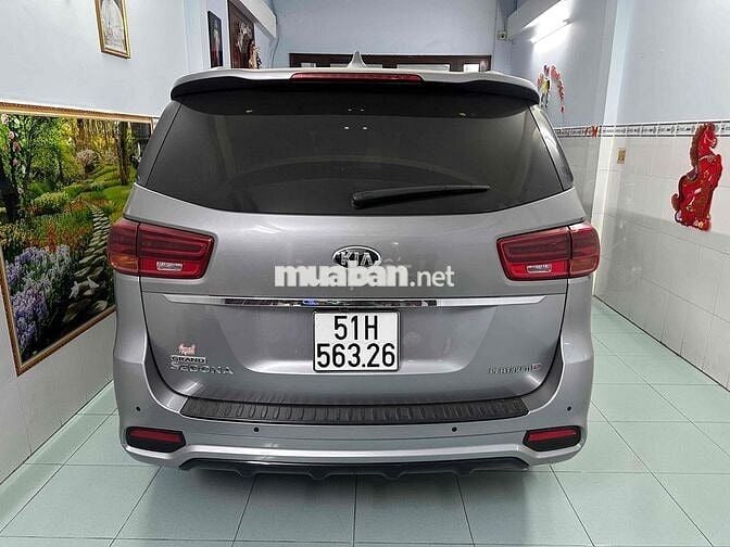 Sedona Platinum D 2.2 bản Pladinum D 2019