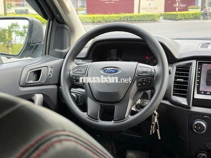 Ford Ranger XLS 2.2AT 2019 Tự động Đen