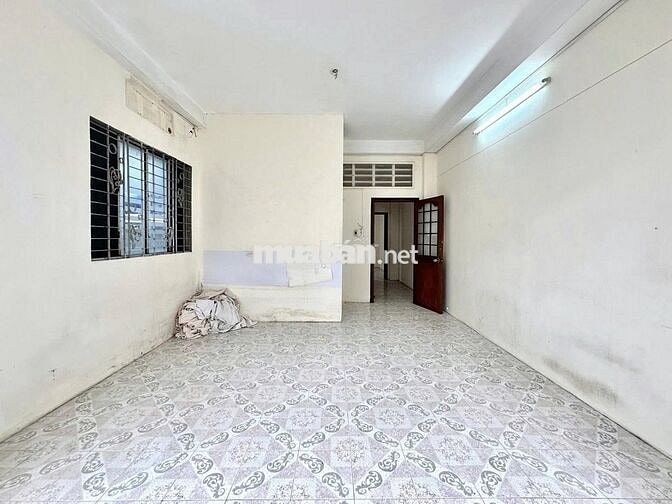 Bán nhà HXH Huỳnh Văn Bánh P13 Phú Nhuận,70m2,4.5x15, 2tầng,gía 13.5tỷ