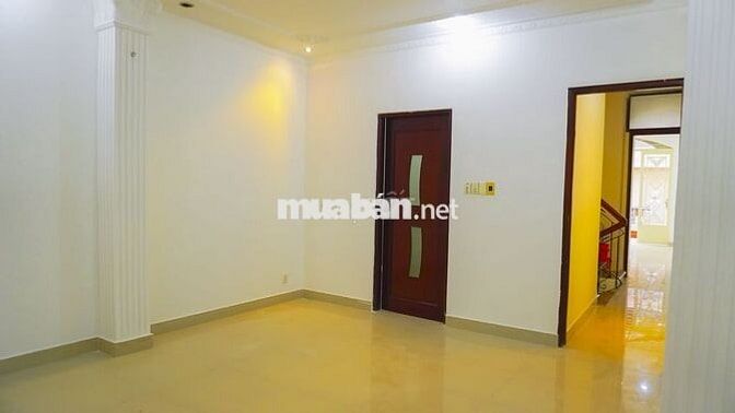 NHÀ 3 TẦNG QUẬN 5 – HẺM Ô TÔ, 2 MẶT THOÁNG TRƯỚC SAU, 5 PHÒNG – 4 WC