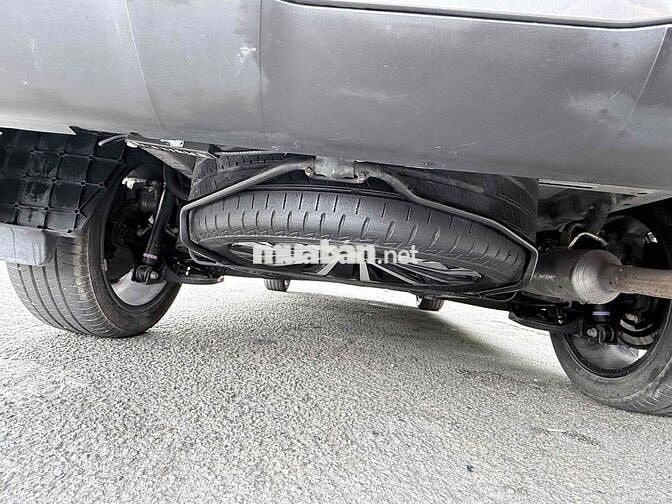 Toyota Veloz Cross Top 2022 Đen 7 chỗ ngay chủ ký