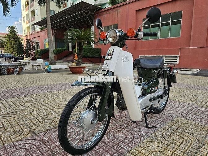 Honda Super Cub 81 50cc Kim Vàng Giọt Lệ