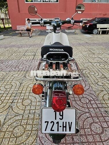Honda Super Cub 81 50cc Kim Vàng Giọt Lệ