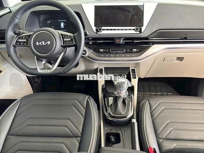 KIA Carens Luxury 2026 Trắng