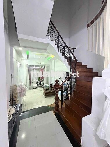 Hot, Bán gấp Nhà đẹp 2 Tầng Nguyễn Hữu Tiến Tân Phú, 56m2, hxh thông 5