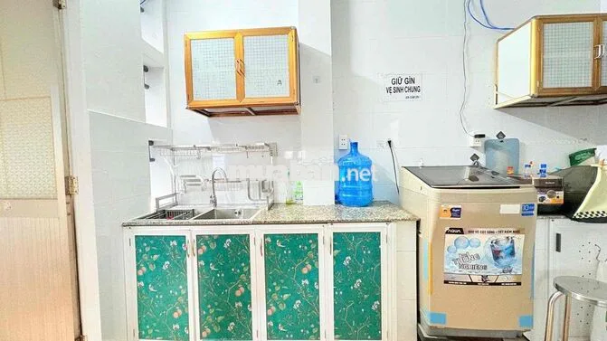 CHÍNH CHỦ CHO THUÊ 2PN BAN CÔNG 55m2 FULL NỘI THẤT TÁCH BẾP Ở 3-4 NG