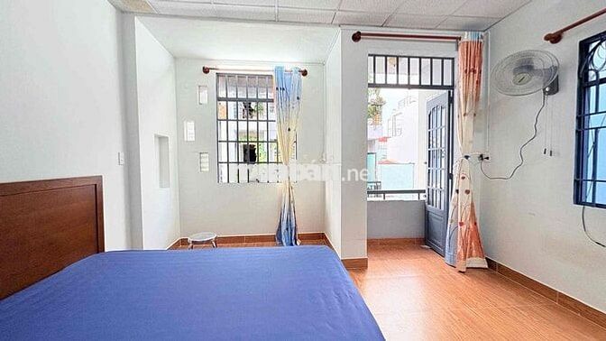CHÍNH CHỦ CHO THUÊ 2PN BAN CÔNG 55m2 FULL NỘI THẤT TÁCH BẾP Ở 3-4 NG