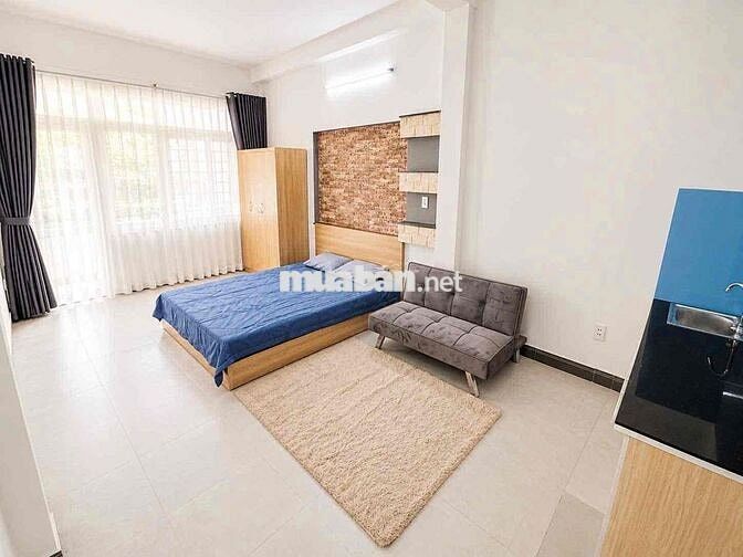 Cho Thuê Căn Hộ Ban Công Lớn - Đầy Đủ Tiện Nghi Ngay Chợ Vườn Chuối Q3