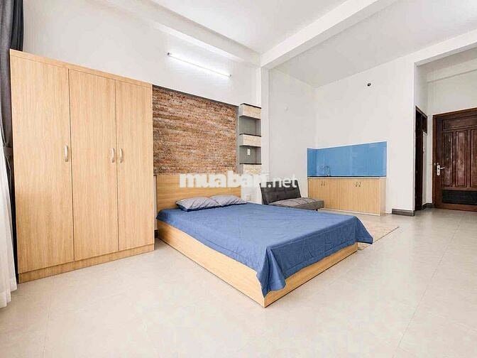 Cho Thuê Căn Hộ Ban Công Lớn - Đầy Đủ Tiện Nghi Ngay Chợ Vườn Chuối Q3