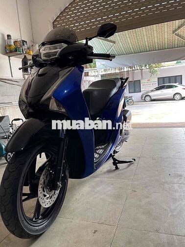 Honda SH 150i có phanh ABS. bstp