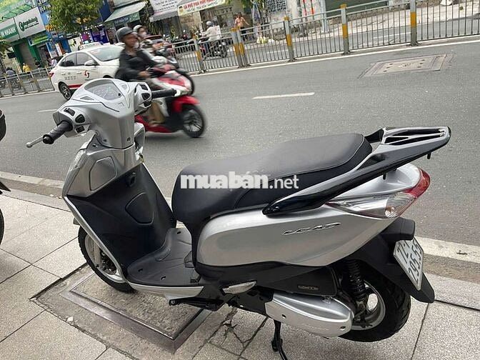 Honda Lead FI 2016 Bạc